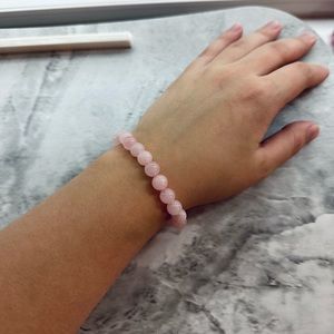 Strawberry Quartz Stretchy Bracelet - 8 mm